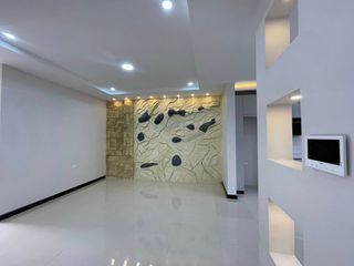 Foto 3 de 𝐕𝐞𝐧𝐝𝐨 𝐀𝐦𝐩𝐥𝐢𝐚 𝐂𝐚𝐬𝐚  𝐍𝐮𝐞𝐯𝐚 𝐞𝐧 𝐂𝐡𝐚𝐫𝐚𝐬𝐨𝐥- 𝐀𝐳𝐨𝐠𝐮𝐞𝐬
