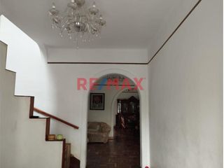 Foto 1 de Alquiler De Casa En Lince