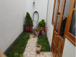Foto 3 de Alquiler De Casa En Lince