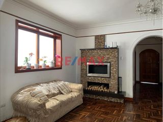 Foto 5 de Alquiler De Casa En Lince