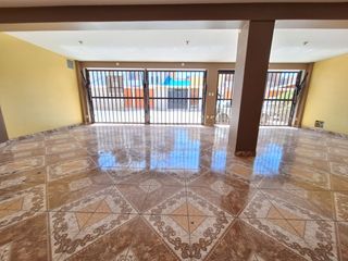 Foto 2 de VENTA DE CASA EN URBANIZACION SAN PEDRO