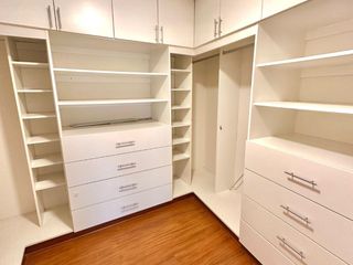 Foto 21 de VENTA DEPARTAMENTO VISTA A PARQUE 3 DORMITORIOS | 2 COCHERAS | DEPÓSITO | AREA DE SERVICIO