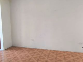 Foto 11 de SE ALQUILA AMPLIA CASA EN MANUEL ARÉVALO (ALORA)
