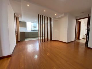 Foto 1 de Departamento en Alquiler 2 Dormitorios Pinar Alto - Quito Ecuador
