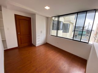 Foto 11 de Departamento en Alquiler 2 Dormitorios Pinar Alto - Quito Ecuador