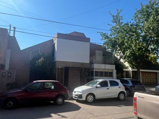 Foto 17 de VÓRTICE INMOBILIARIA ALQUILA CASA EN CAPITAL, MENDOZA