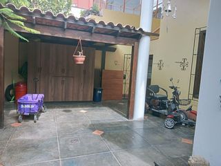 Foto 4 de Alquilo Casa de 2 pisos con 3 terrazas y vista al mar
