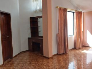 Foto 13 de QUITO, sector Colegio Einstein, vendo propiedad de 533m2 de terreno y 397m2 de construcción