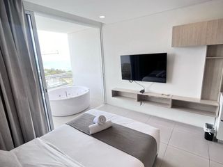 Foto 4 de Lujoso aparta suite en venta