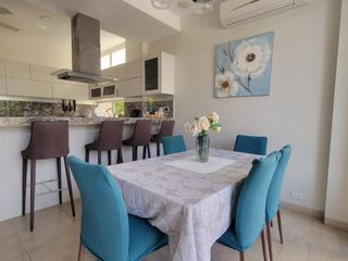 Foto 17 de En venta lujosa y moderna casa en Isla Mocoli