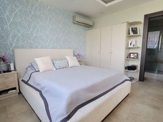 Foto 28 de En venta lujosa y moderna casa en Isla Mocoli