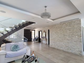 Foto 64 de En venta lujosa y moderna casa en Isla Mocoli