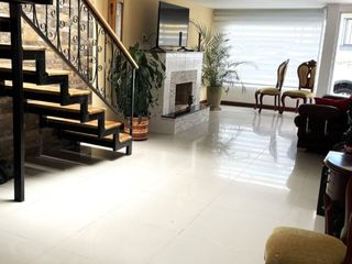 Foto 20 de Vendo hermosa casa ubicada en el sector de Viveros, Manizales.