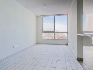 Foto 6 de Alquilo Hermoso Departamento Con Vista Lateral Al Mar En La Perla