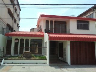 Foto 1 de VENTA PROPIEDAD RENTERA-CDLA. KENNEDY NUEVA