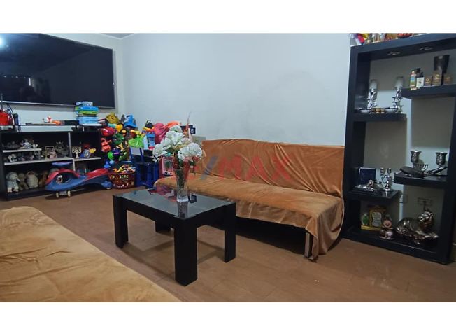 Casa en Venta en Carabayllo - Więcej