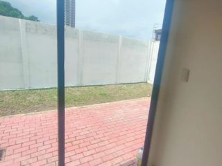 Foto 26 de Alquilo Casa, 2 pisos en Bosques de la Costa.