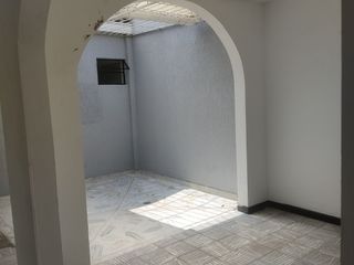 Foto 8 de VENTA CASA BARRIO EL LIDO. SUR CALI