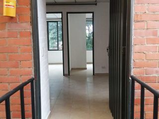 Foto 3 de VENTA CASA BARRIO SALOMIA - NORTE CALI