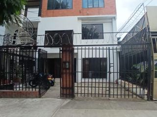 Foto 1 de VENTA CASA BARRIO SALOMIA - NORTE CALI