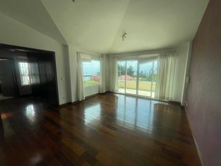 Foto 8 de RENTO CASA EN SAN JUAN DE CUMBAYA - SECTOR LA RIOJA