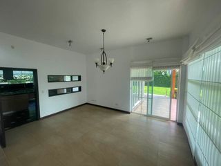 Foto 39 de RENTO CASA EN SAN JUAN DE CUMBAYA - SECTOR LA RIOJA