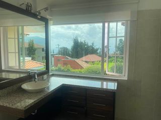 Foto 18 de RENTO CASA EN SAN JUAN DE CUMBAYA - SECTOR LA RIOJA