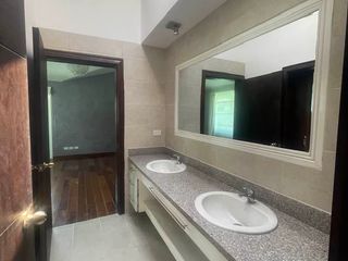 Foto 24 de RENTO CASA EN SAN JUAN DE CUMBAYA - SECTOR LA RIOJA