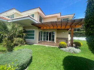 Foto 3 de RENTO CASA EN SAN JUAN DE CUMBAYA - SECTOR LA RIOJA
