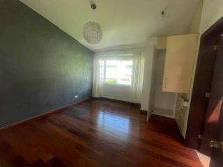 Foto 40 de RENTO CASA EN SAN JUAN DE CUMBAYA - SECTOR LA RIOJA