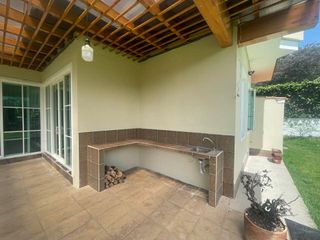 Foto 44 de RENTO CASA EN SAN JUAN DE CUMBAYA - SECTOR LA RIOJA