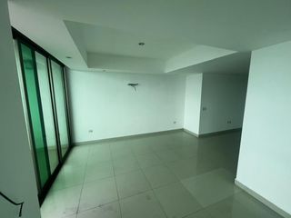 Foto 4 de Venta de hermoso departamento frente a la playa