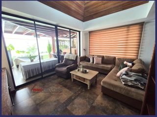 Foto 7 de Arriendo Casa 4 Habitaciones en Urbanización Valle 2 y 3 – Cumbayá
