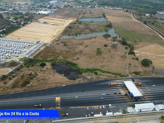 Foto 2 de Vendo Terreno 120.000m² pasando peaje Chongón Vía a La Costa 180m de Frente