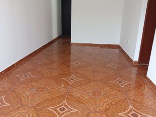 Foto 4 de DEPARTAMENTO en VENTA en Parques de Carabayllo - PISO 2