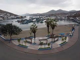 Foto 4 de Vendo terreno Malecón de la Marina Isla Galápagos Distrito de Pucusana