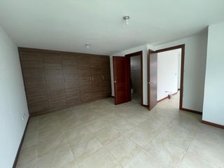 Foto 12 de Rento  casa de 205 m2 en Tumbaco
