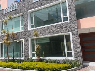 Foto 41 de Rento  casa de 205 m2 en Tumbaco