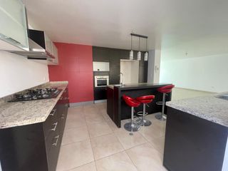 Foto 47 de Rento  casa de 205 m2 en Tumbaco