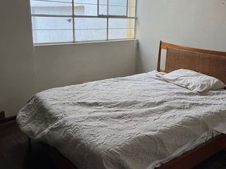 Foto 7 de VENDO CASA/ TERRENO ZONA HUACA PUCLLANA MIRAFLORES