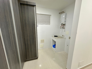 Foto 5 de amplio apartamento en el barrio caudal a la venta