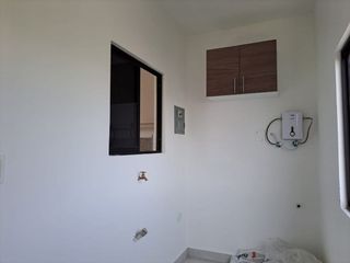 Foto 11 de departamento de alquiler en manta zona sur L/F