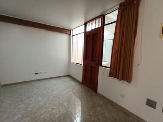 Foto 6 de OCASIÓN VENTA DEPARTAMENTO 3 PISO 69 M2. SAN MARTIN DE PORRES