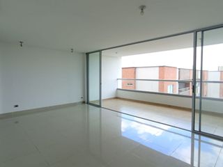 Foto 3 de Apartamento en venta en Pance. Sur de Cali.