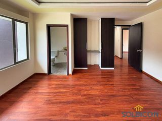 Foto 16 de Hermosa Casa de 4 habitaciones sector Molinopamba
