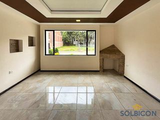 Foto 5 de Hermosa Casa de 4 habitaciones sector Molinopamba