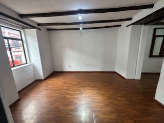 Foto 2 de Local comercial de arriendo sector la tola