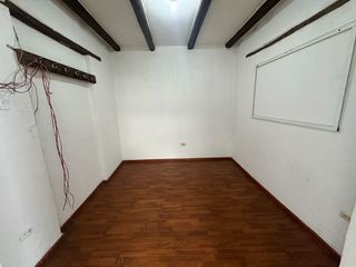 Foto 5 de Local comercial de arriendo sector la tola