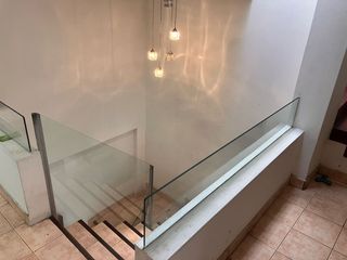 Foto 2 de Casa en venta frente a parque Ate Urb. Olimpo