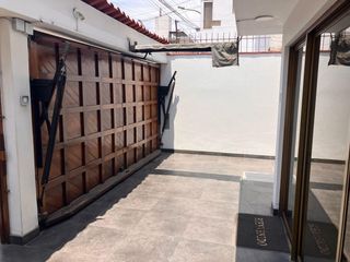 Foto 9 de Casa en venta frente a parque Ate Urb. Olimpo
